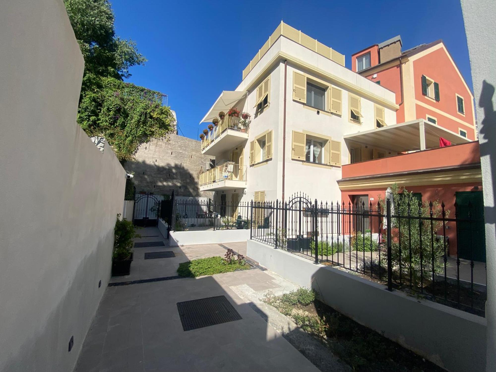Appartamento Genova Centro Buitenkant foto